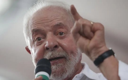 Lula comemora aprovação da reforma tributária