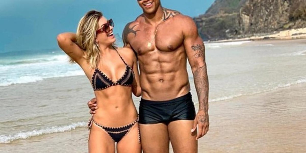 Léo Santana e Lore Improta realizam evento beneficente com Carlinhos Brown