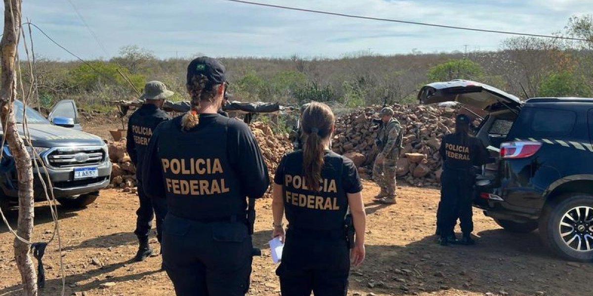 PF cumpre mandados de mineração ilegal de ouro em cidade da Bahia