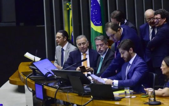 Congresso promulga emenda constitucional da reforma tributária