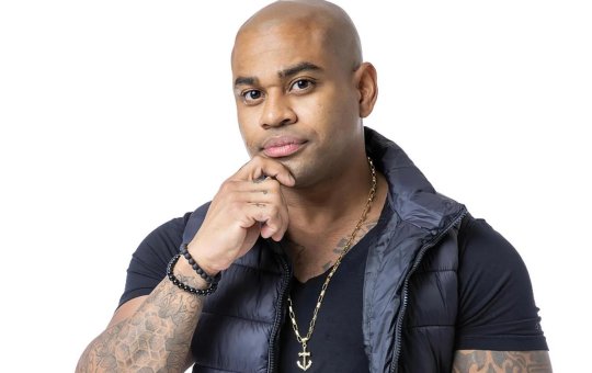 Cezar Black revela ter se arrependido de entrar no reality ‘A Fazenda 15'