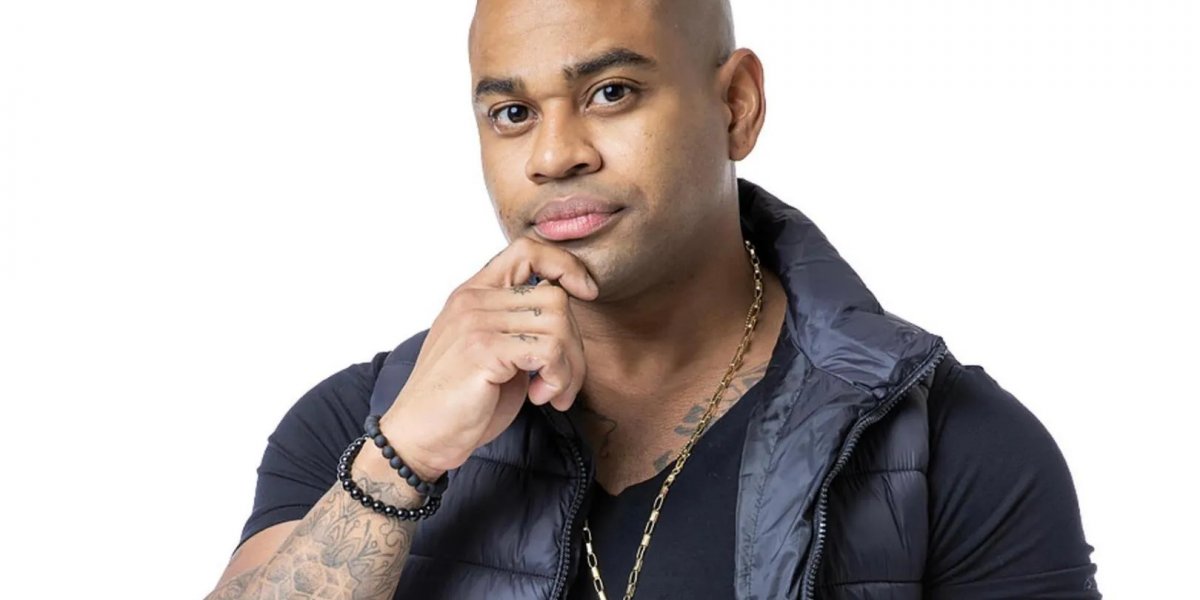 Cezar Black revela ter se arrependido de entrar no reality ‘A Fazenda 15'