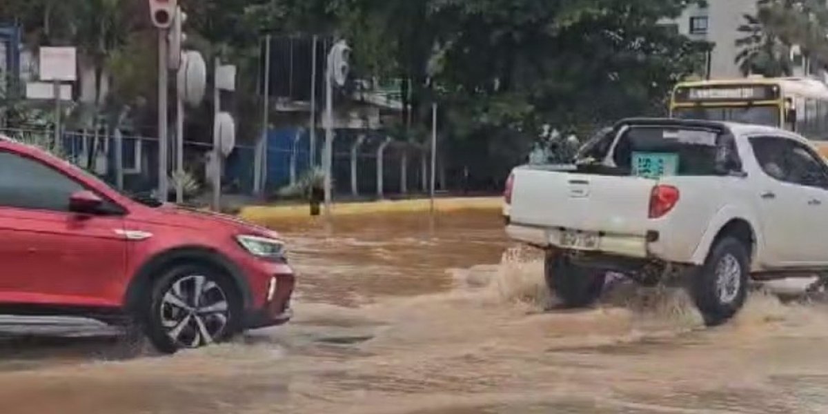 Por causa das fortes chuvas, Prefeitura de Ilhéus decreta situação de emergência