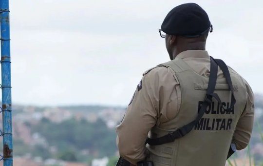 Dupla suspeita de roubos em shopping são presas pela PM