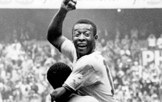Projeto que homenageia Pelé é aprovado na Câmara