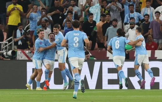 Manchester City goleia o Fluminense e se consagra campeão do Mundial de Clubes