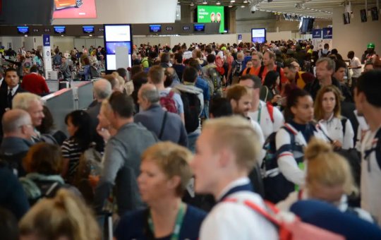 Principais aeroportos do país preveem movimento intenso no Natal