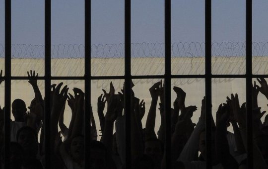 Indulto natalino perdoa multas e exclui condenados por 8 de janeiro