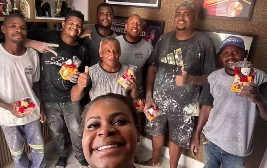 Jojo Todynho rebate críticas após presente de natal dos seus seus funcionários