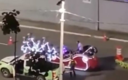 Trenó de Papai Noel é apreendido após motorista se recusar a fazer teste