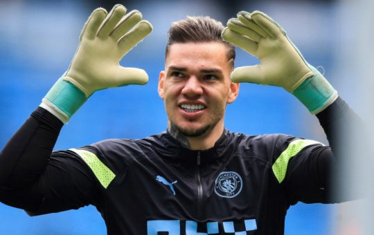 Futebol: Ederson é eleito o melhor goleiro do mundo pela IFFHS em 2023