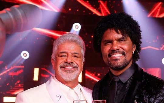 Ivan Barreto vence última temporada do "The Voice Brasil"