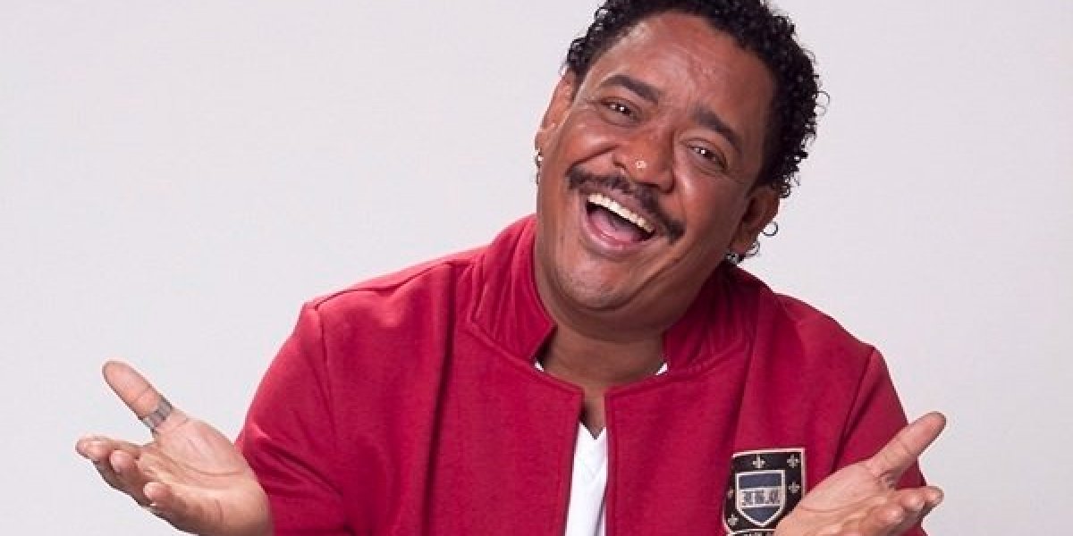 Cantor Compadre Washington passará por cirurgia de emergência