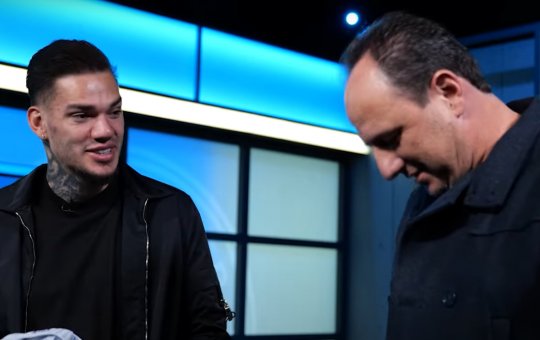 Rogério Ceni se encontra com goleiro Ederson em viagem para Manchester
