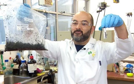 Novo combustível para aeronaves pode ser produzido a partir de fezes humanas