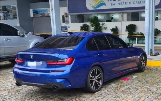 Quatro pessoas morrem dentro de BMW em Santa Catarina