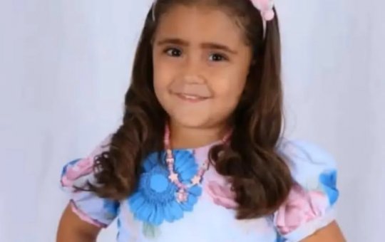 Criança de 4 anos morre após se engasgar durante ceia de Réveillon