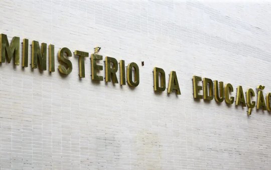 MEC abre fase de declaração de matrículas de escolas em tempo integral