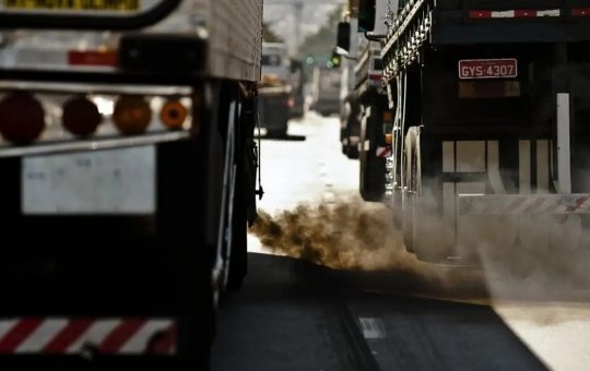 Inmetro anuncia projeto para descarbonização do transporte rodoviário