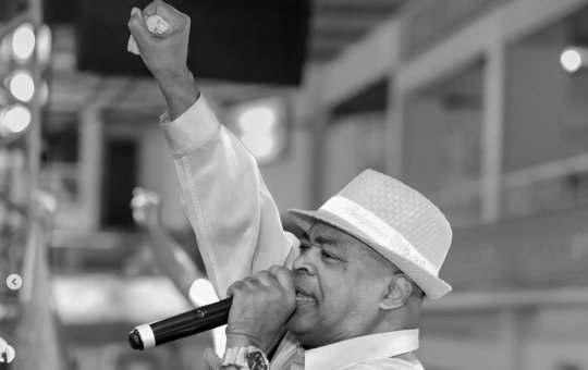 Sambista Quinho do Salgueiro morre aos 66 anos, no Rio