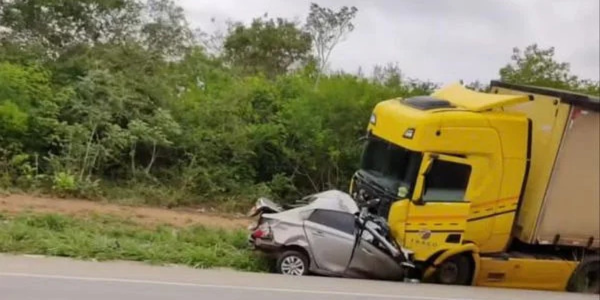 Acidente na BR-116 deixa quatro pessoas mortas