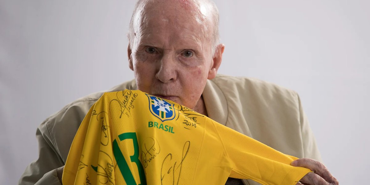 Morre Zagallo, ícone do futebol brasileiro, aos 92 anos