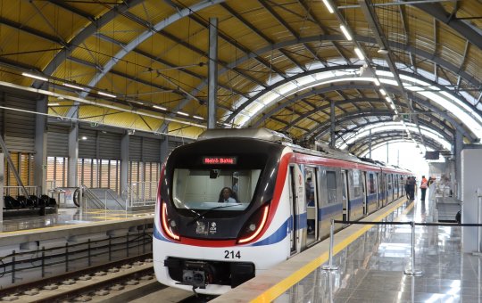 Após falha na linha 2 do metrô, trem é retirado de circulação