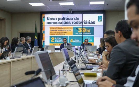Governo deve investir até R$ 80 bi em ferrovias e rodovias até 2026
