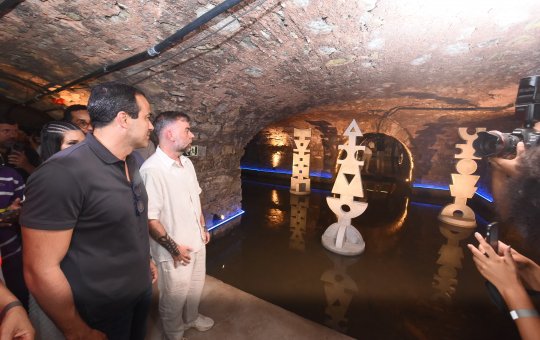 Prefeitura inaugura galeria no subsolo do Mercado Modelo