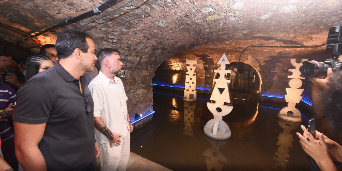 Prefeitura inaugura galeria no subsolo do Mercado Modelo