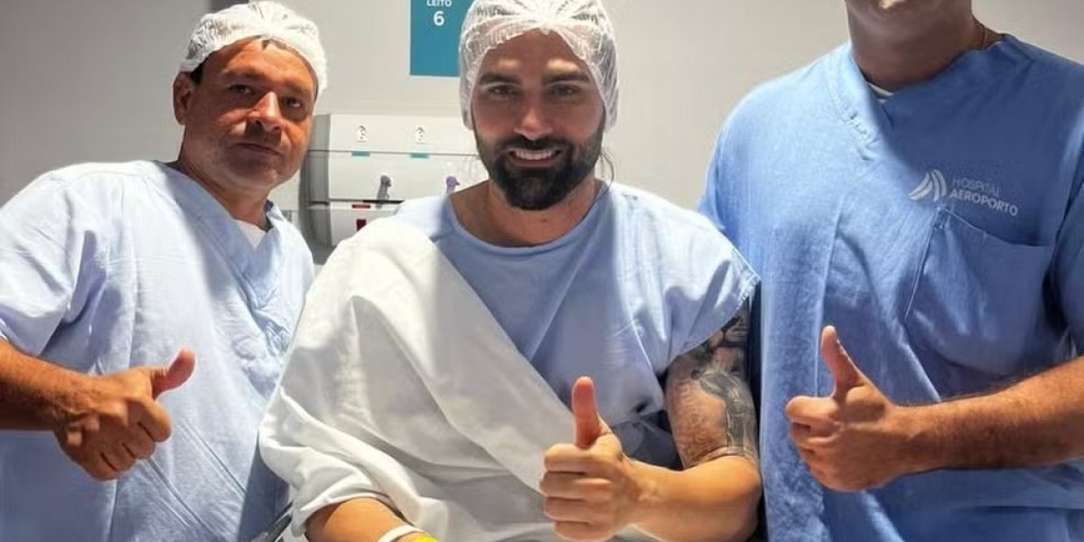 Léo Gamalho passa por cirurgia no joelho e deve começar reabilitação nesta sexta