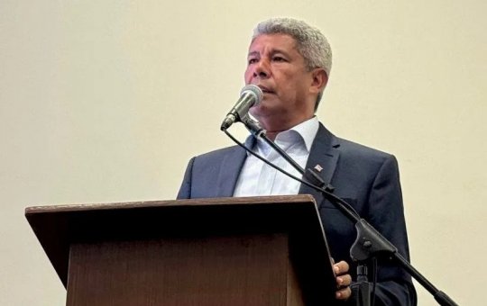 Jerônimo defende volta de torcida mista: “Desejo ver nossas torcidas unidas”