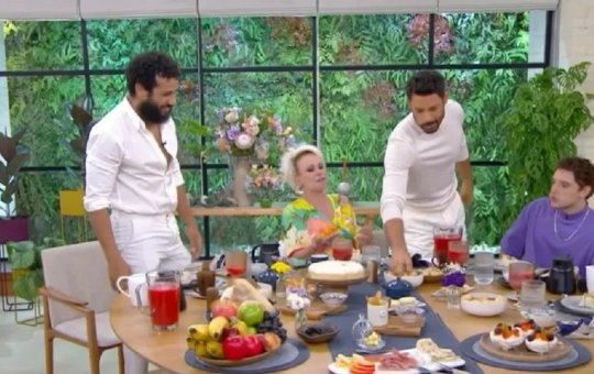 Cauã Reymond invade programa Mais Você: “No Encontro não tinha comida”