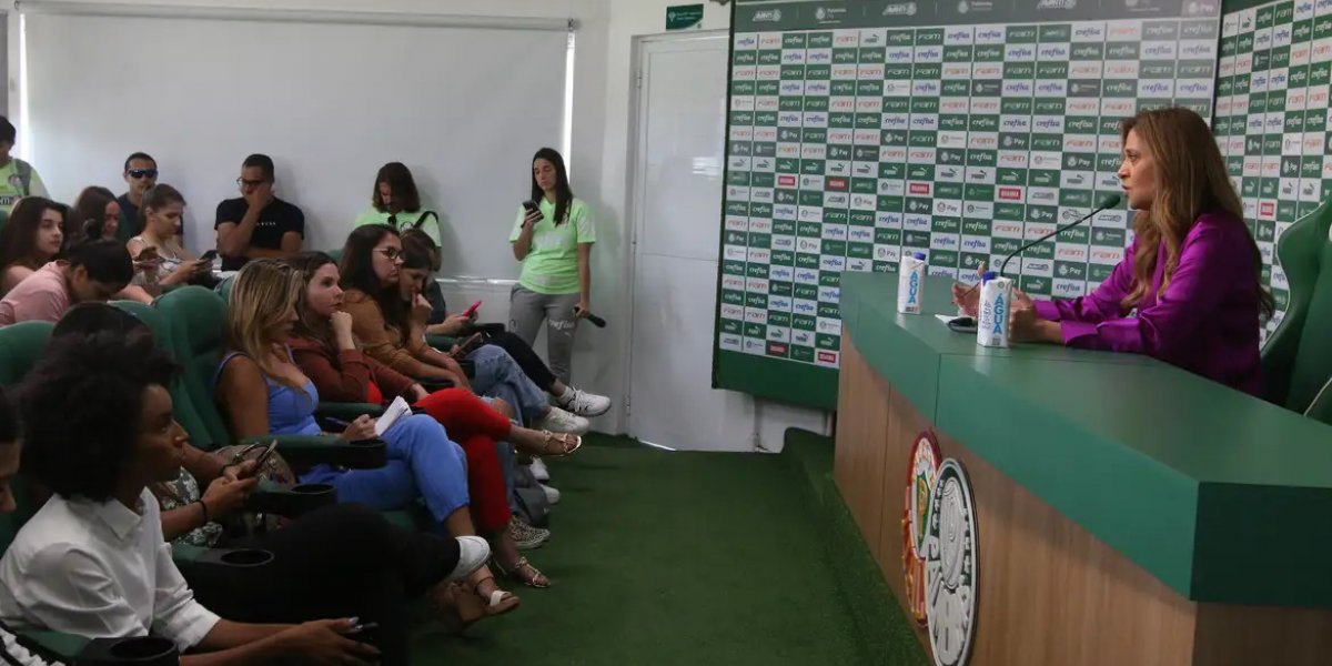 Palmeiras anuncia Abel Ferreira até 2025 em coletiva só para mulheres