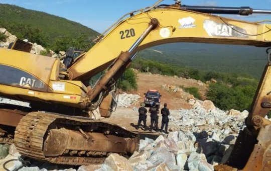 PF investiga grupo suspeito de extração de mineral em garimpo ilegal na BA