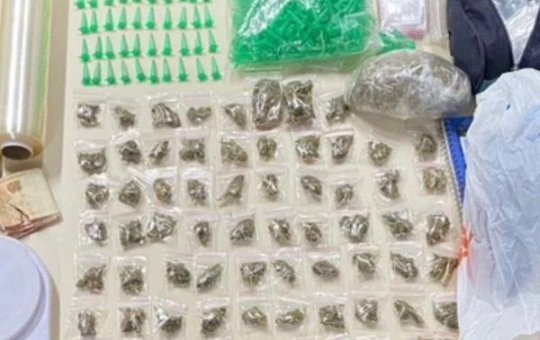 Feira de Santana: policiais militares apreendem drogas no município