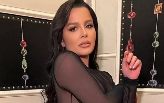 Cantora Maraisa sofre acidente e é socorrida para hospital em Maceió