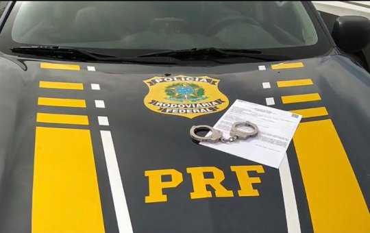 Motorista é preso por não pagar pensão alimentícia em Feira de Santana