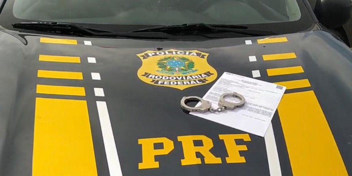 Motorista é preso por não pagar pensão alimentícia em Feira de Santana