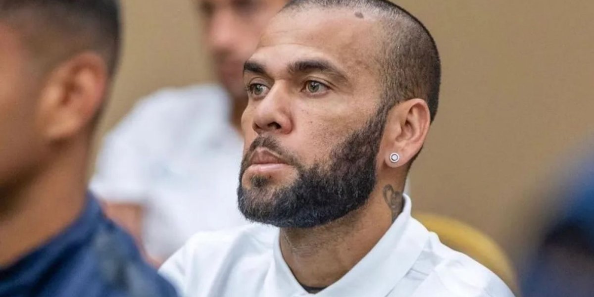 Defesa de Daniel Alves dá nova versão para acusação de estupro