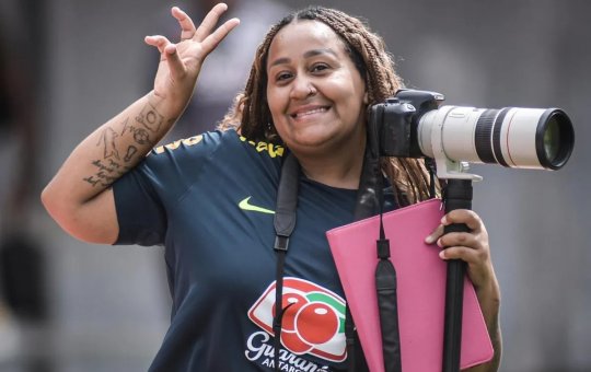 Fotógrafa é vítima de injúria racial em duelo entre Bahia e Jequié