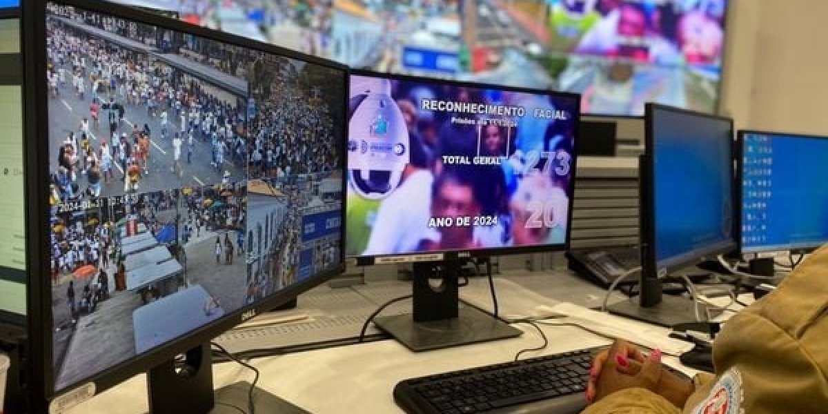 Foragidos flagrados pelo Reconhecimento Facial são presos pela PM