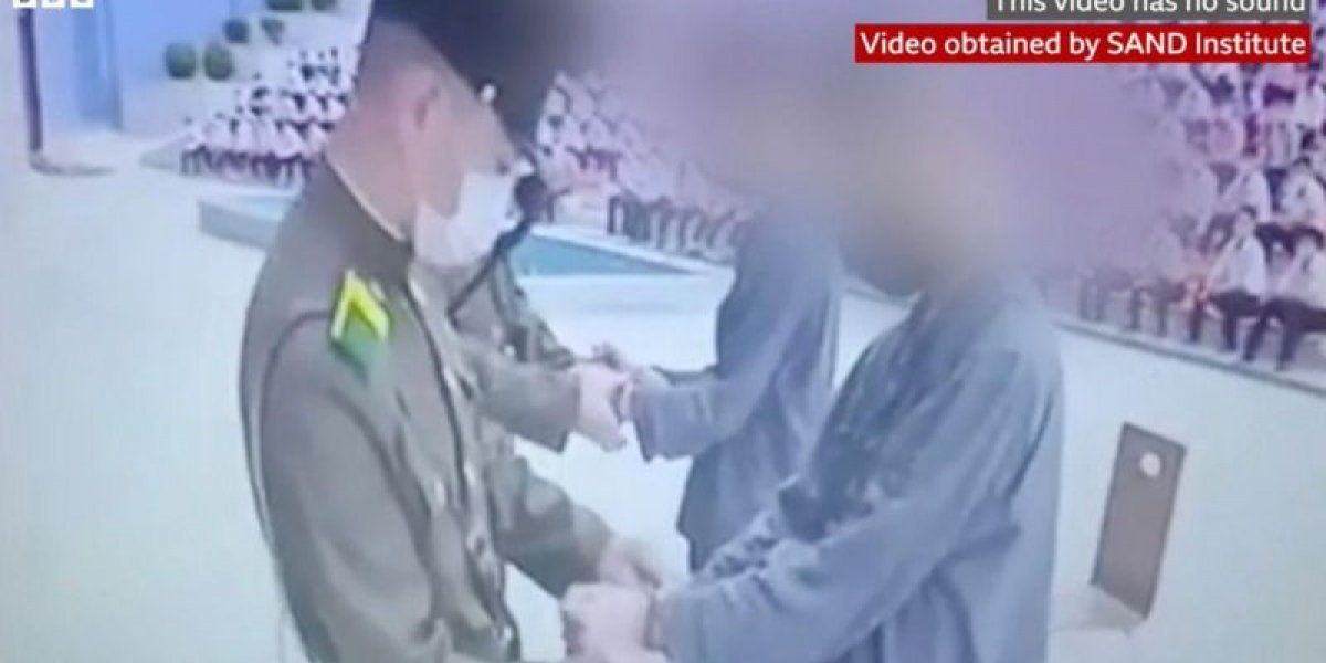 Adolescentes são presos na Coreia do Norte por assistirem a programas de TV