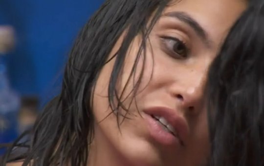 Após falas desconexas, Vanessa Lopes é chamada no confessionário