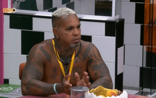 "Eu penso todos os dias", diz Rodriguinho ao revelar desejo de sair do BBB24