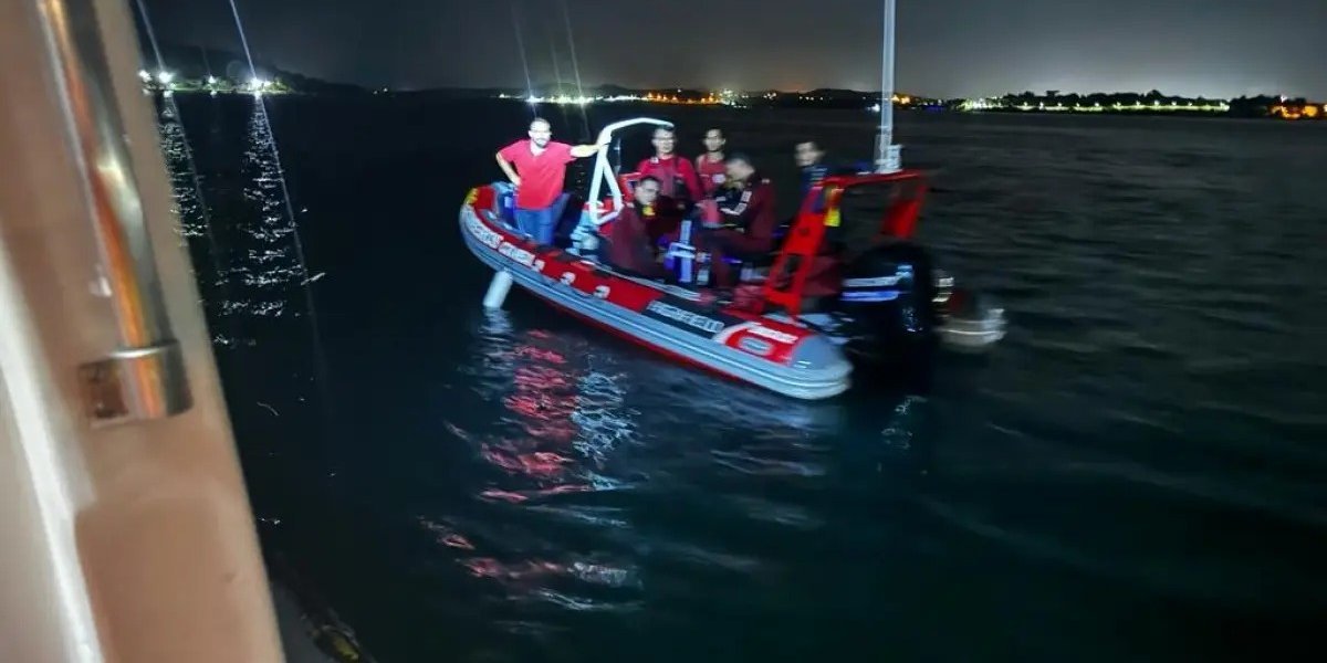 Embarcação que naufragou não podia transportar passageiros, diz polícia