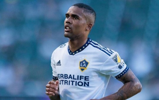 Douglas Costa é o novo jogador do Fluminense