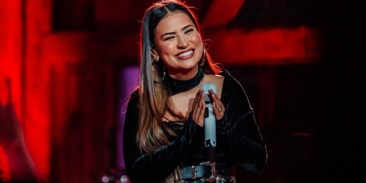 Simone Mendes cogita abandonar sertanejo para seguir carreira gospel