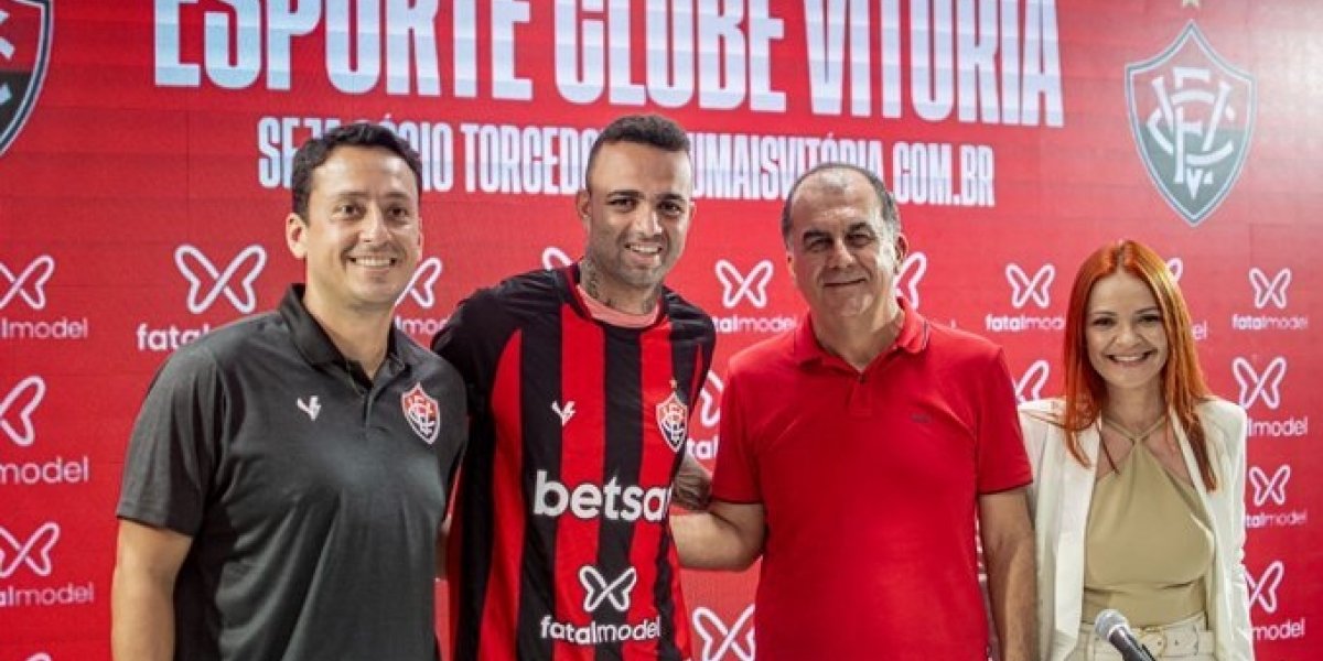 Presença de Diretora da Fatal Model na apresentação de Luan enfurece torcedores