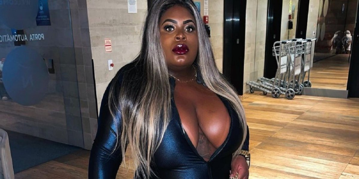 Após críticas sobre parte íntima, Jojo Todynho rebate os haters